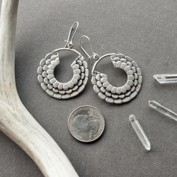 Retro Silver Plated Drop Earrings – Women's Creative Filigree Hoop Style Secondary image