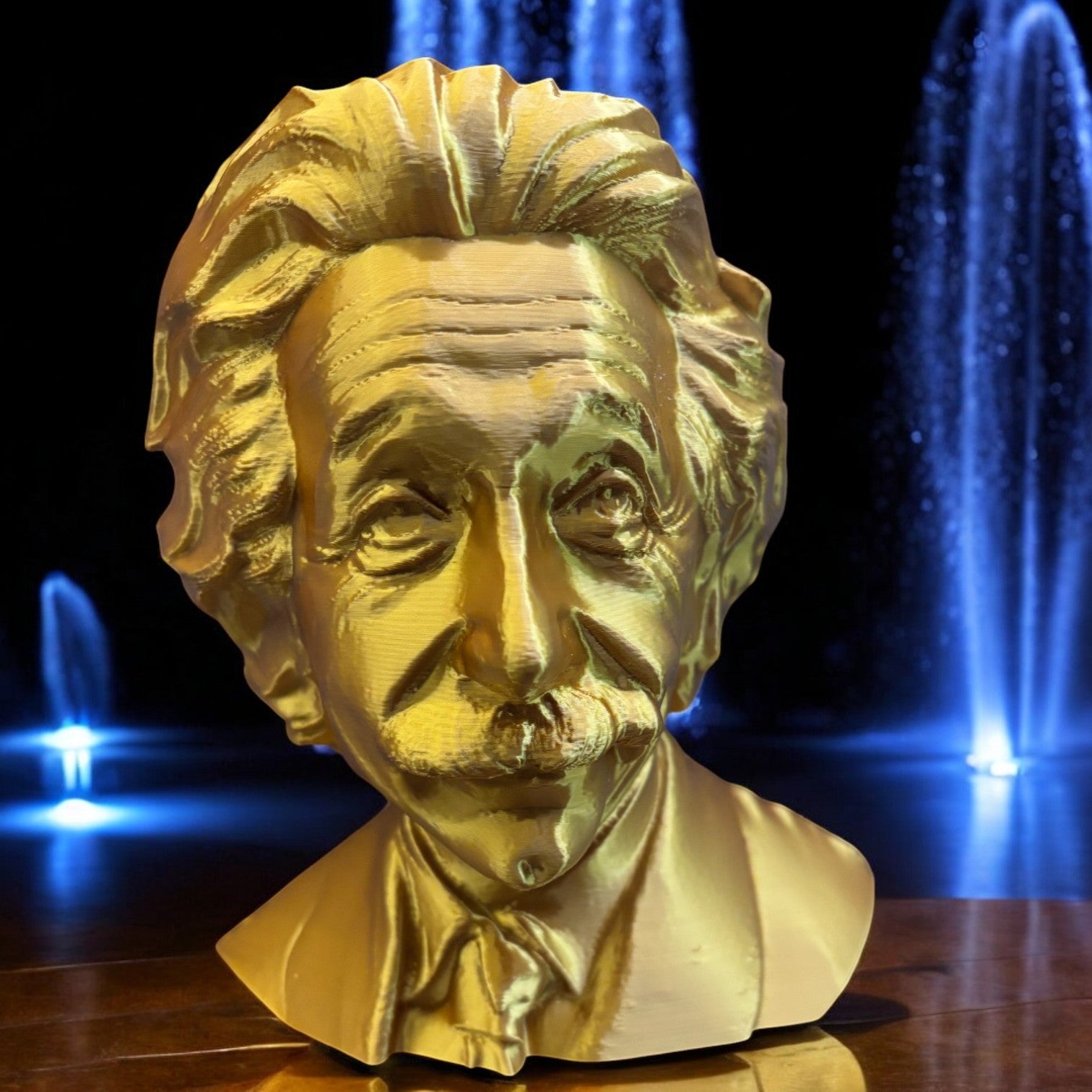 Albert Einstein Bust - 3D Printed Historical Sculpture | Gold Edition Main image